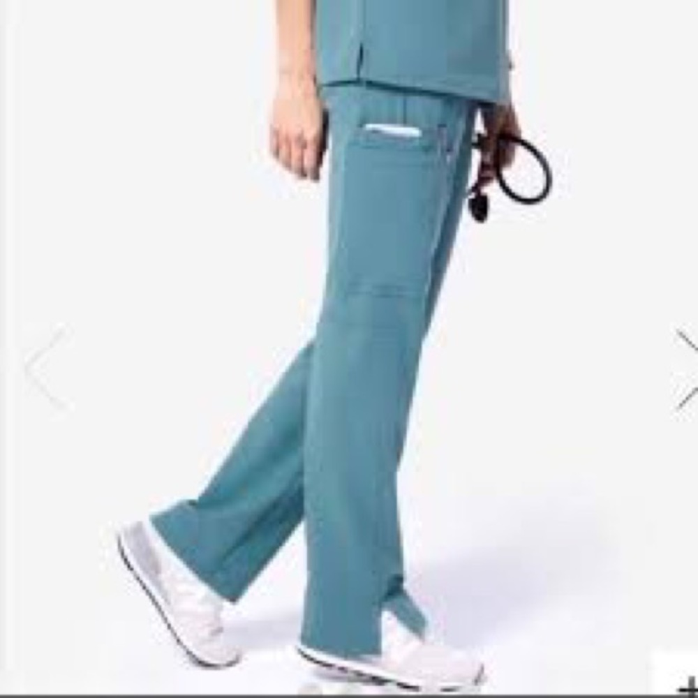 Figs Kade cargo Scrub pants